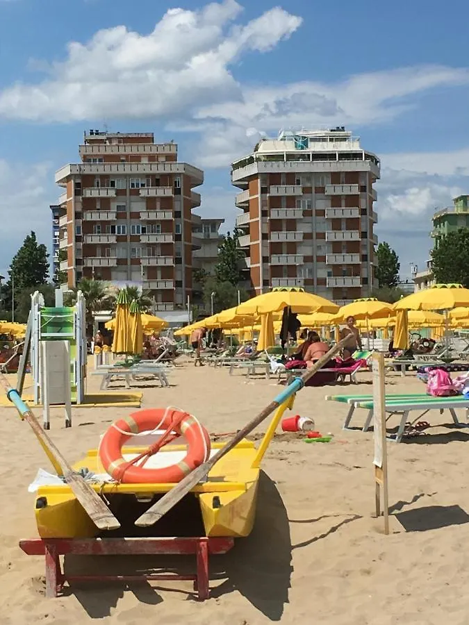 Apartment Appartamento Fronte Mare Rimini