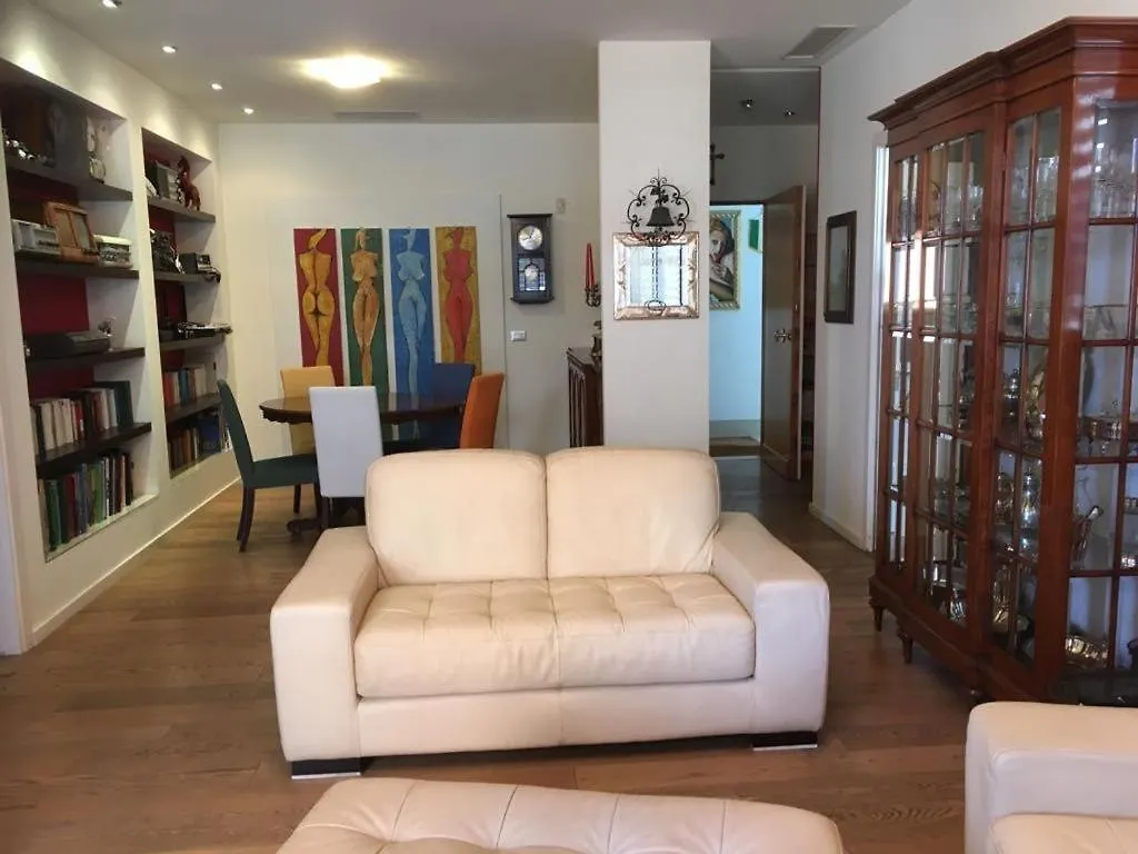 Apartment Appartamento Fronte Mare Rimini
